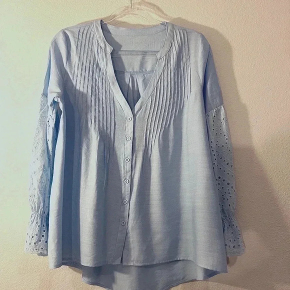 None Tops - Baby Blue Top with Lace Hole Sleeves Size Small